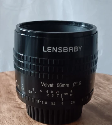 Lensbaby Velvet 56 Lens 56mm f/1.6 Macro Lens for Nikon F - Image 1 of 4