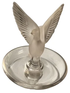 LALIQUE THALIE DOVE LOVE BIRD CRYSTAL TRINKET PIN RING DISH SIGNED CLEAR FROSTED - Picture 1 of 5