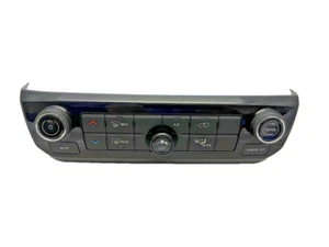 OEM Jeep Compass 2022 Jeep 68518281AB HVAC Temperature Control Panel - Picture 1 of 3