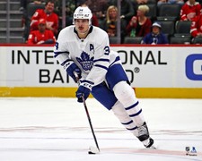 Auston Matthews Toronto Maple Leafs UnsignedJersey Skating Photo
