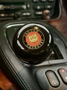 JAGUAR Black Wood Gear Shift Knob XJ6,XJS,XJ8,XK8,XJR,XKR,XK,S-Type,X-Type,XK V8 - Picture 1 of 3