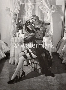 Sexy Flapper Girl   Vintage glamour   8X10 PUBLICITY PHOTO - - Flapper Girl - Picture 1 of 1