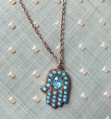 COLLAR CRISTAL MANO AMARO HAMSA IMITACIÓN TURQUESA TONO LATÓN AZUL PROTECCIÓN SUERTE Foto 1 de 4