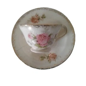 Edwin Knowles  Royal China 22 Kt Gold trim Teacups and Saucer. - Picture 1 of 5