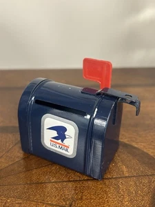 Vintage Mini USPS blau Briefkasten Briefmarkenspender Bank - Bild 1 von 8