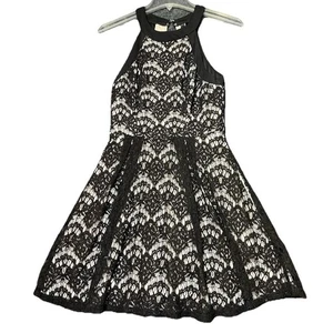 Speechless Kleid Damen Größe Small Schwarz Spitze Overlay Gefüttert Hochgeschlossen Mini - Bild 1 von 18