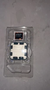 AMD Ryzen 7 9700X - Socket AM5 (Zen 5) 8-Core 16 Thread Processor 3.8 GHz CPU - Zdjęcie 1 z 1