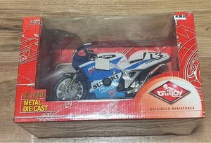 Guiloy Suzuki RGV-500 1/10 Diecast Bike Model Heavy Large da collezione - Foto 1 di 5