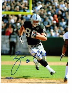 ZACH MILLER Raiders 8X10 Autographed Photo with Upper Deck COA #SHO73977 - Picture 1 of 3