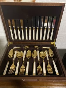 Elegant Japanese Gold Plate & Enamel Cutlery Set - Picture 1 of 20