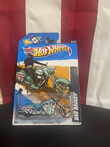 Hot Wheels 2012 HW City Works Bad Bagger Motorcycle Bike Blue Green Teal - Picture 1 of 2