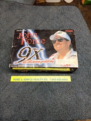 John Force Castrol GTX Funny Car Mac Tools Foto 1 de 4