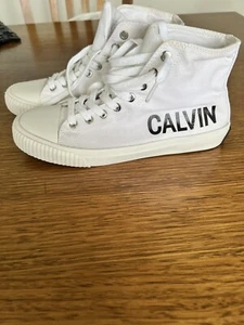 Calvin Klein Malibu Sneakers Runners Size 39 US9 - Picture 1 of 6