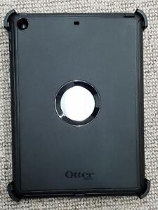 OtterBox Defender Pro 9.7" Protective Case Cover For iPad 5th / 6th Gen - Black