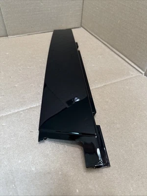 GMC Acadia 2017 2018 2019 2020 2021 2022 2023 OEM aplique puerta delantera derecha Foto 1 de 4