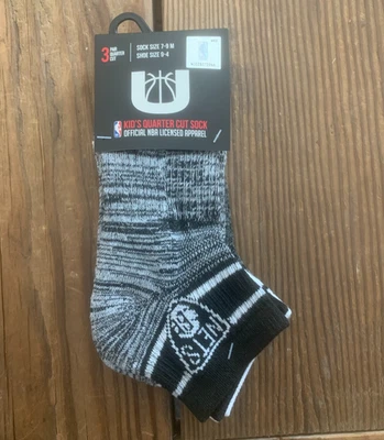 ZAPATO BROOKLYN NETS NBA (3) PARES Juveniles Corte QTR TALLA 9-4-GRIS/NEGRO/BLANCO Foto 1 de 3