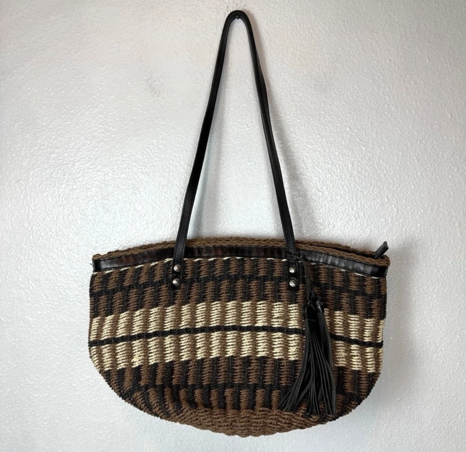 Bolso de Mano Patricia Nash Specialty Tejido Sellia Chocolate Natural Negro Paja Foto 1 de 4