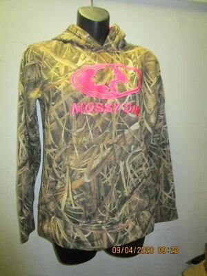 Mossy Oak Pullover Camo colored -Student Size 4-6 - Image 1 of 3