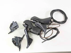 SHIMANO ULTEGRA Di2 ST-R8070 Shifters Set - Picture 1 of 10