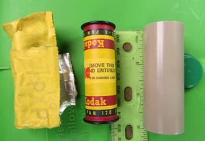 Película sellada Kodak Pan PXP 120 BW nueva en stock ASA 120 DIN 22🔥1 cuenta🔥Abierta 4 fotos - Imagen 1 de 4