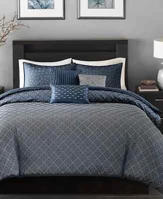 Madison Park Biloxi Geometric Jacquard 6-Pc. Duvet Cover Set Cal King New - Image 1 of 4