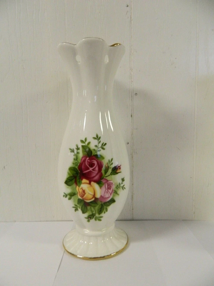 Royal Albert Old Country roses "Pierced Vase 10" 4438024664