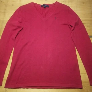 TOMMY HILFIGER sz M Red Vneck 100% Cotton Lightweight Sweater Logo Left Chest - Picture 1 of 5