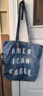 Bolso de Mano American Eagle Outfitters Denim Azul Envejecido Jean Nuevo con Etiquetas Foto 1 de 4