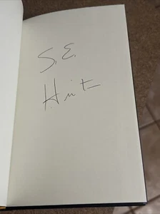 S.E. Hinton Autographed Signed Book - The Outsiders - Hardcover - Picture 1 of 5