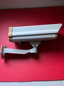 Metall Überwachungskamera Gehäuse / Case montierbares Gehäuse verstellbare Halterung - Bild 1 von 20