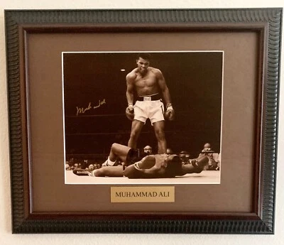 RARE Muhammad Ali GOLD SIGNED 14x17 custom frame photo vs Sonny JSA CERTIFICATED - Image 1 of 4