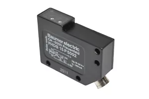 BAUMER photoelectric sensor FHDS 15P5002, FHDS15P5002 PNP 200mA 10-30V - Bild 1 von 4