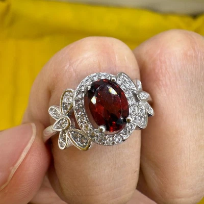 925 Sterling Silver Ring 7x5mm Red Natural Rhodolite Garnet Gemstone Women Gift - Image 1 of 4