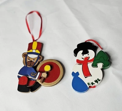 Adornos de Navidad vintage de oso soldado y muñeco de nieve Kurt Adler - artesanía Foto 1 de 4