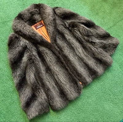 Abrigo vintage de piel sintética Y2K Jordache para mujer hecho en EE. UU. Mob Wife talla XL Foto 1 de 4