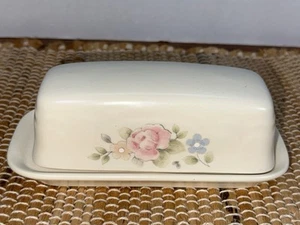 Pfaltzgraff Tea Rose Covered Butter Dish- 7" x 3" - Picture 1 of 5