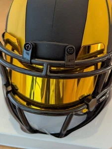 Minicasco firmado por Isaac Bruce Rams Eclipse Alternate Rams con visera🔥 Beckett certificado de autenticidad - Imagen 1 de 8
