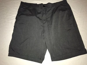 Quiksilver Shorts Men Sz 40 Black static Chino Flat Front Zip Close NWOT! - Picture 1 of 5