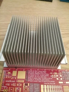 Assorted Heat Sinks for Computer Processor Quantity = 3, see description below - Zdjęcie 1 z 9
