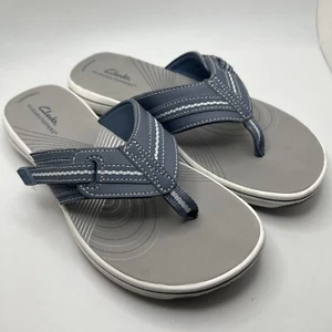 Clarks Collection Women’s Navy Blue Thong Sandals Flip Flops, Size 7 - Picture 1 of 5