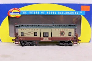 Athearn 8509 Napa Valley RR, Bay Window Caboose "Petit Verdot" #2233 - New!! - Picture 1 of 16