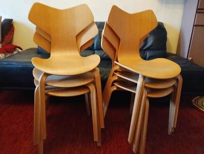 grand prix chairs by arne jacobsen - Image 1 of 4