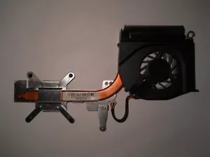 Fan + Heatsink For HP Compaq Presario F500 F700 431450-001 - Picture 1 of 1