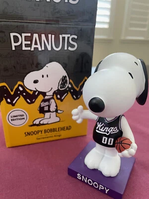 2025 Sacramento Kings Peanuts SNOOPY Bobblehead Limited Edition * NEW * - Image 1 of 4