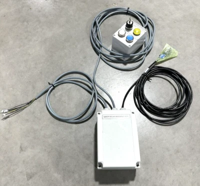 Keyence SZ Laser Safety Scanner Override Interface Box Assembly *NEW* - Image 1 of 4