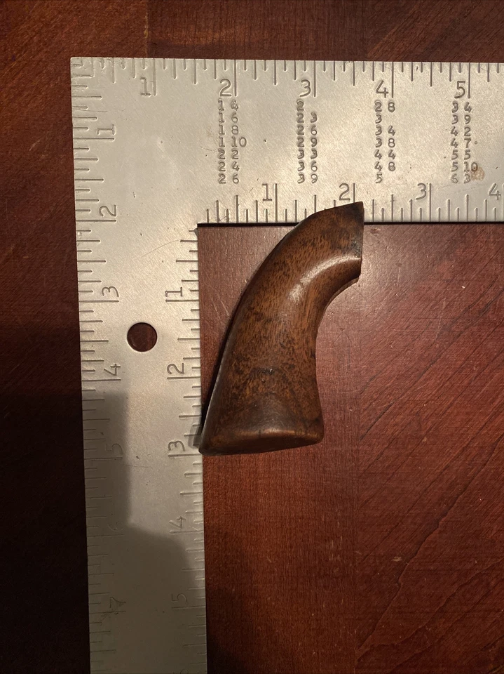 Punhos de madeira Uberti 1 peça Believe Maybe For 1848 Baby Dragoon. #B109 - Imagem 1 de 4