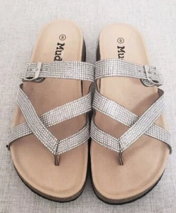 Woman's Mudd Rhinestone Criss Cross Strap Slide Sandal Size 9 - Picture 1 of 8