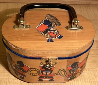 Caja de banda de marcha de música ovalada de madera vintage con espejo mango de baquelita Lucite Foto 1 de 4