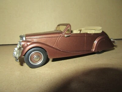 90Q Western Models WMS Kit Jaguar MK V Convertible Open 1949 Brown Metal 1:43 - Image 1 of 4