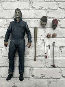 NECA Halloween Kills Ultimate Michael Myers Actionfigur 7" 1/12 NICHT KOMPLETT - Bild 1 von 3